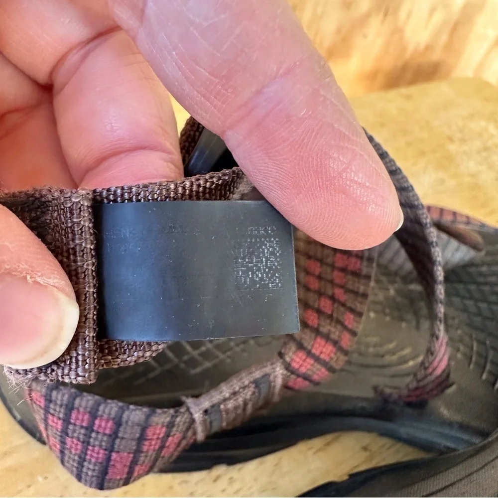 Chaco Z/1 Adjustable Strap Sport Hiking Water Sandal Red Gray